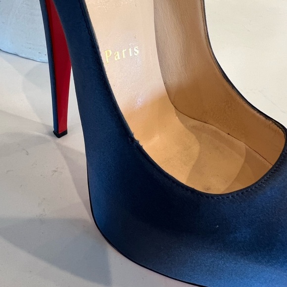 Christian Louboutin DAFFODILE 160 CREPE SATIN size 7.5 - Picture 13 of 15